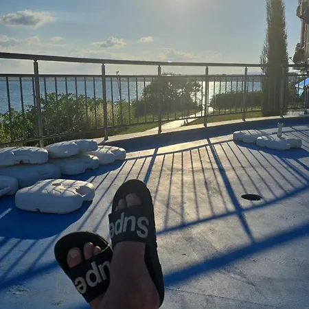 Blue Bay Seaview Kunterbunt Pomorie